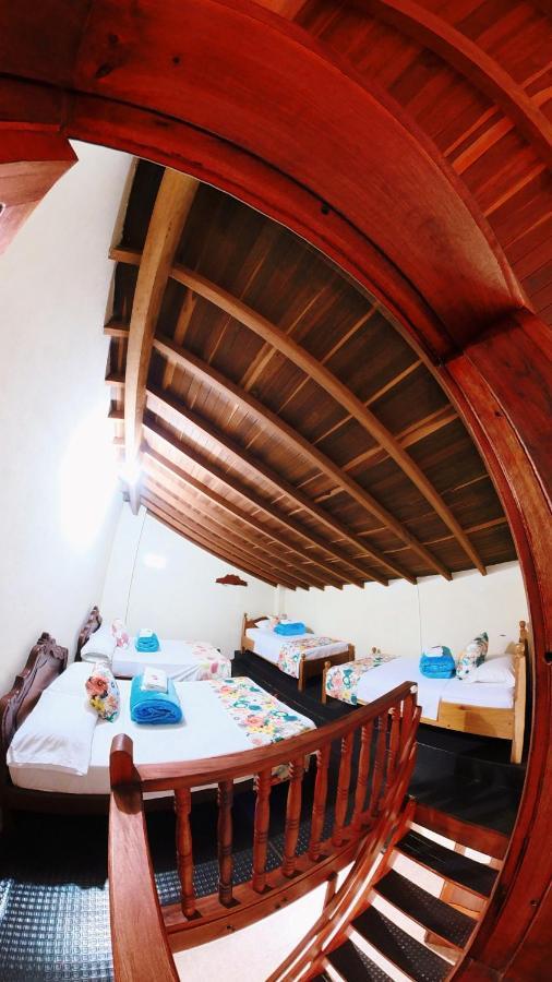 La Casa De Las Flores Hostal 하르딘 외부 사진
