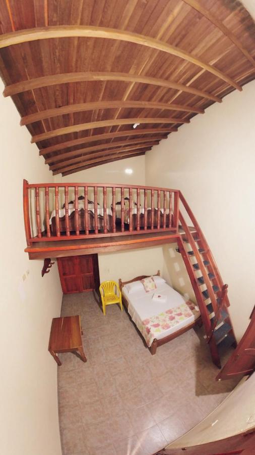 La Casa De Las Flores Hostal 하르딘 외부 사진