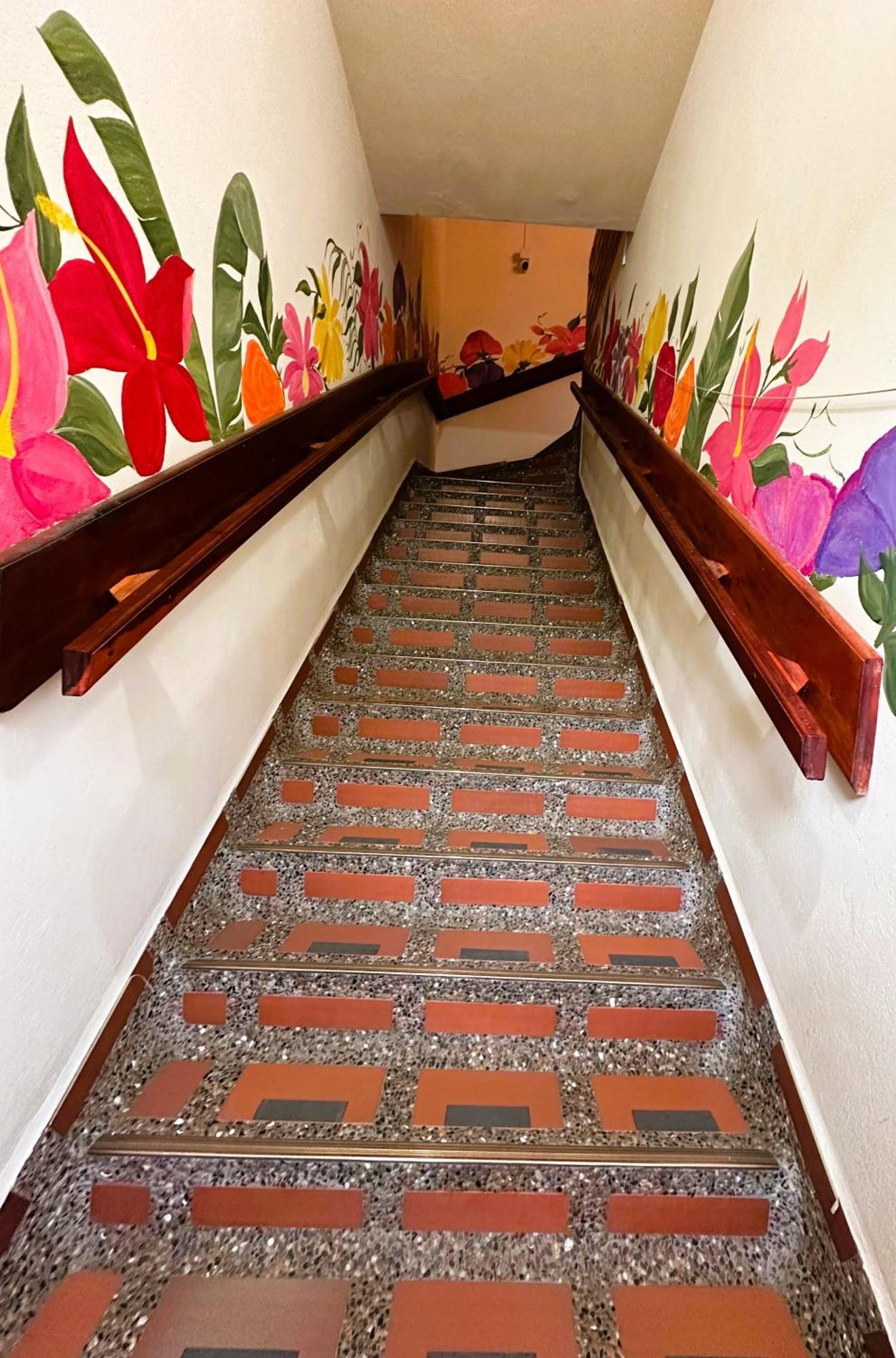 La Casa De Las Flores Hostal 하르딘 외부 사진